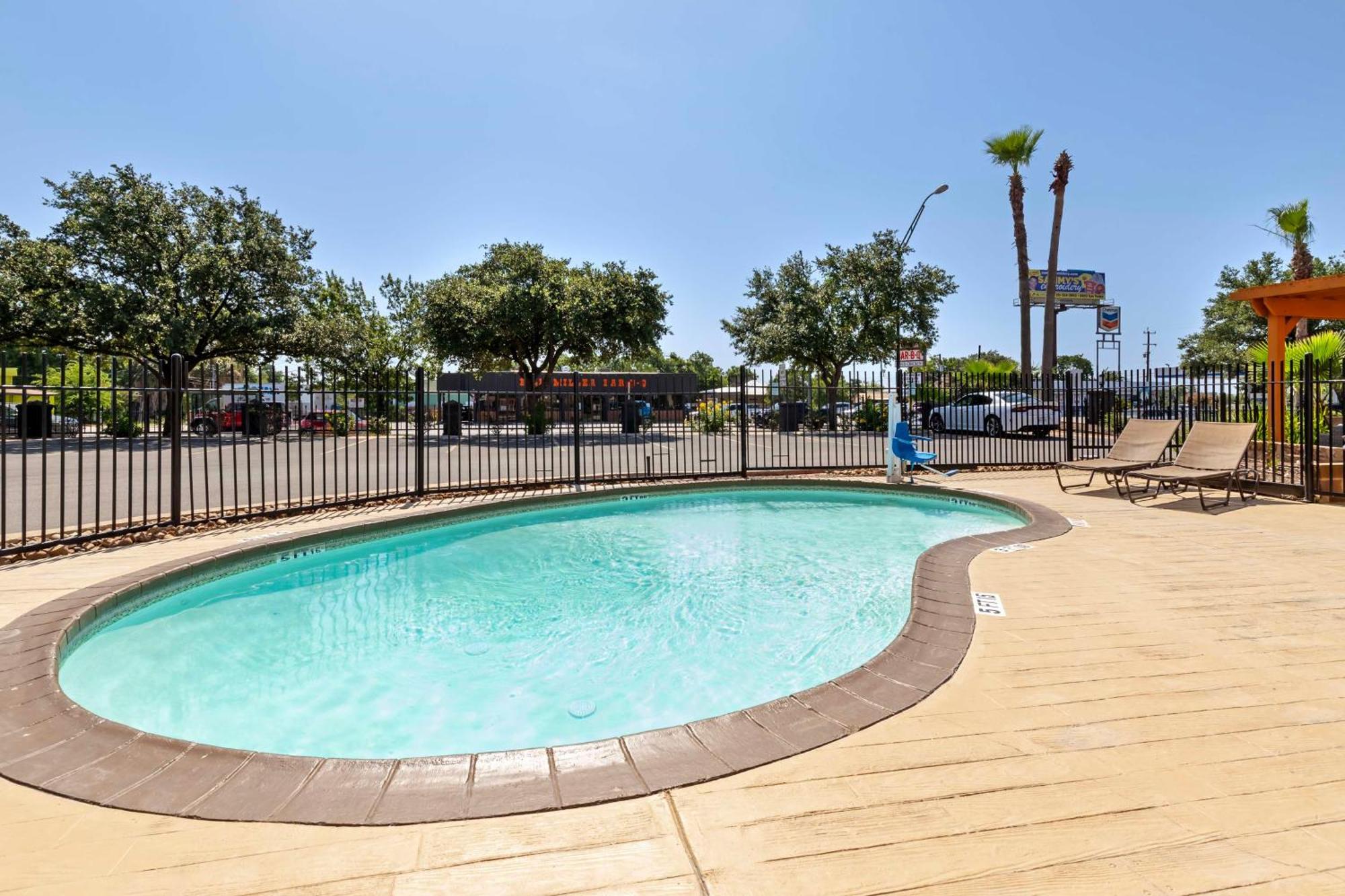 Best Western Plus Downtown North San Antonio Eksteriør bilde